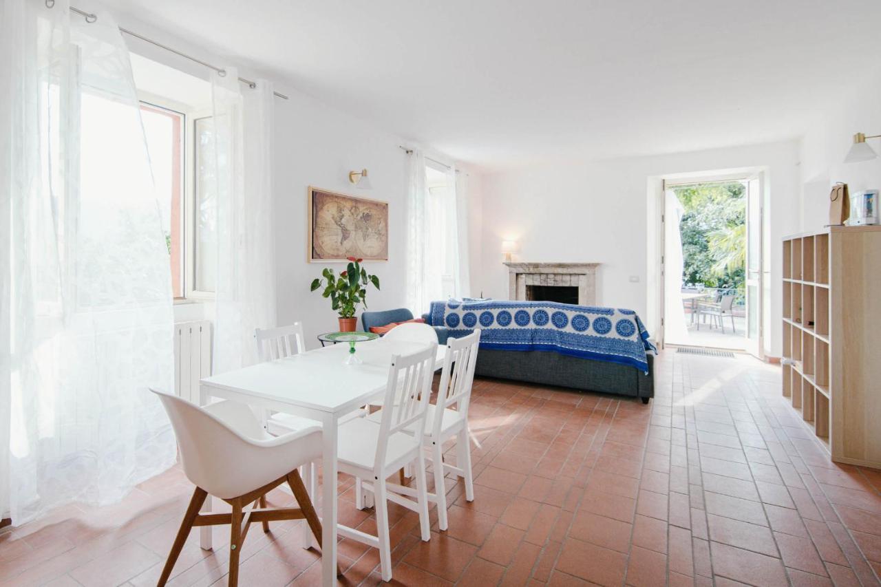 Villa Bertacchi - Inside And Out コモ エクステリア 写真